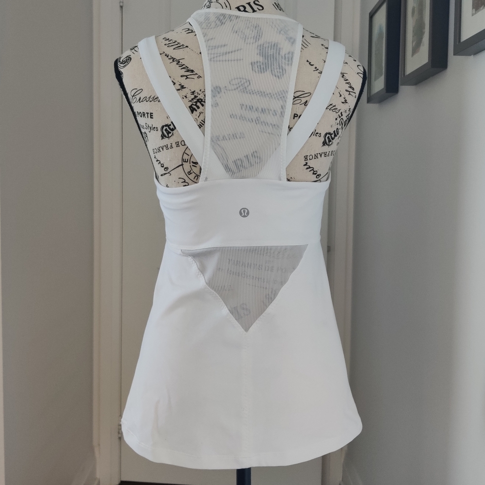 Lululemon White Mesh Breathable Athletic Top Women's Size 8 Lightweight - Picture 3 of 7